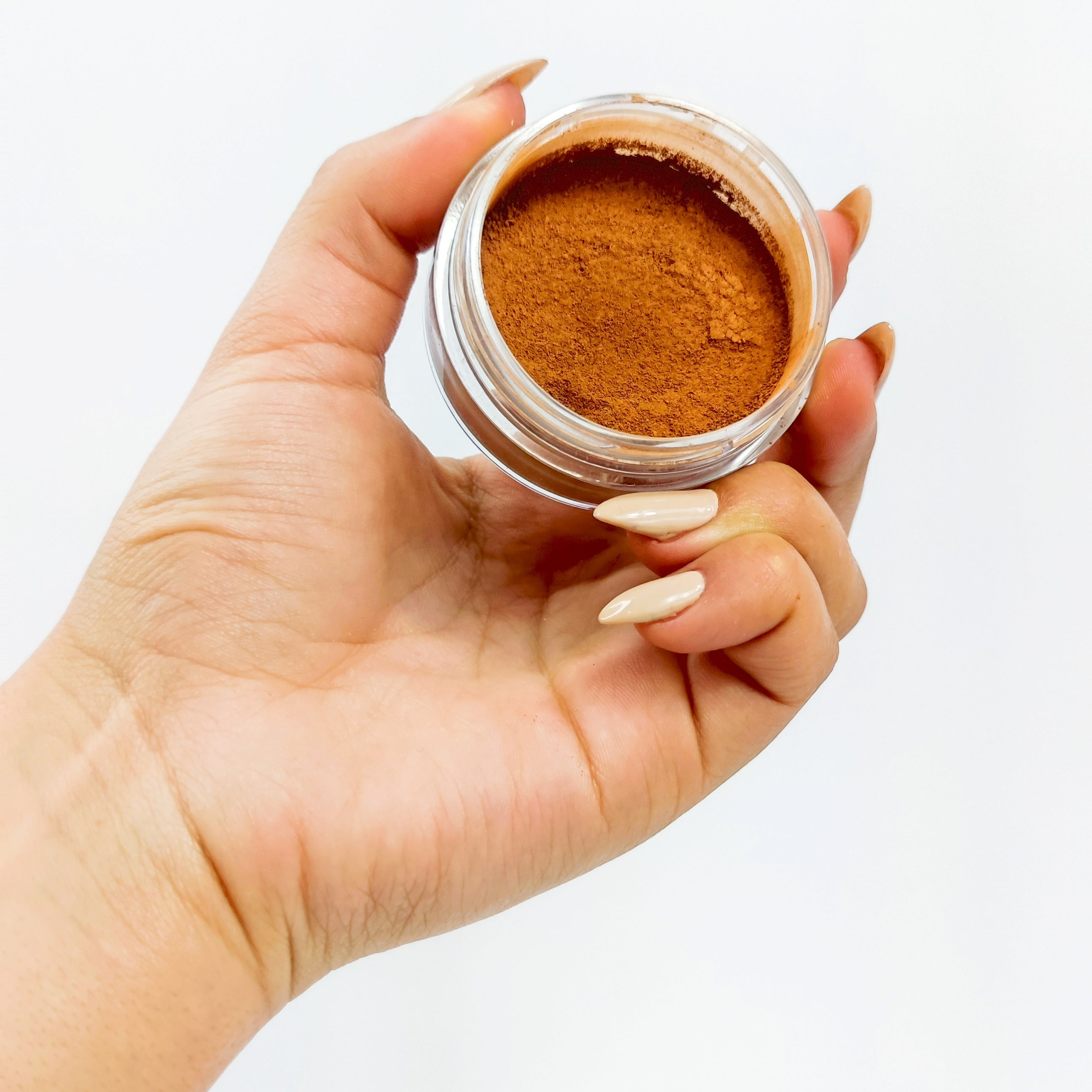 מייקאפ מבית מינרז #DARK6 דגם קלאסי